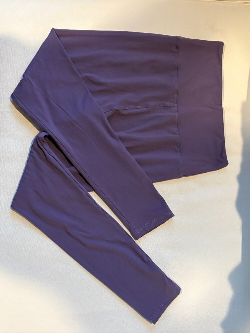 PREMIUM ACTIVEWEAR BUNDLE: Lululemon & Athleta Leggings/Flares - Size 8/M - Picture 6 of 6